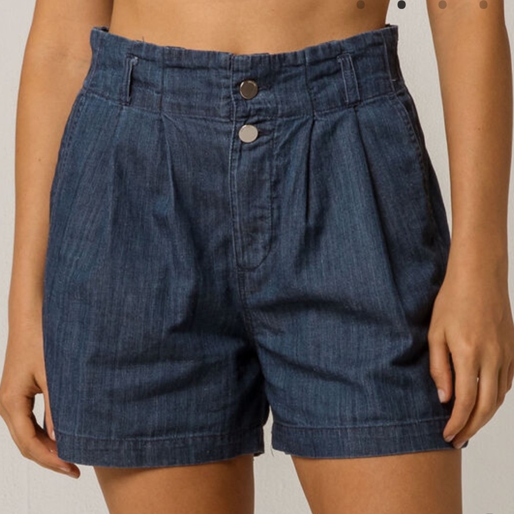 VOLCOM Yo Shortie Womens Denim Shorts - Picture 1 of 7